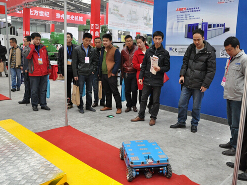 平博网页版,平博(中国)参加2015中国西部国际装备制造业博览会-展会现场-3.jpg